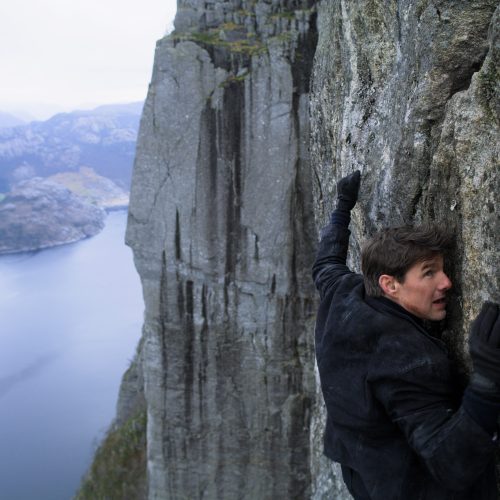 Tom Cruise as Ethan Hunt in MISSION: IMPOSSIBLE - FALLOUT