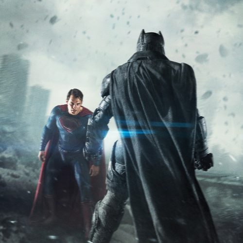 Embate épico em clipe de ‘Batman Vs Superman’