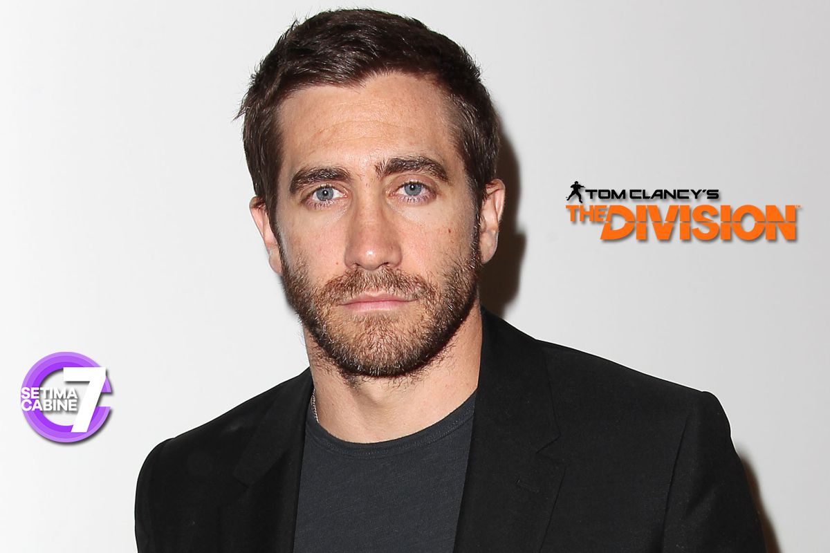 -New York, NY - 10/5/14 - New York Special Screening of "Nightcrawler". The film stars Jake Gyllenhaal, Renee Russo and Bill Paxton, and is directed by Dan Gilroy. It releases nationwide on October 31st, 2014.  -PICTURED: Jake Gyllenhaal -PHOTO by: Kristina Bumphrey/StarPix -Filename: KBU_14_7390614.JPG -Location: Crosby Street Hotel Screening Room  Editorial - Rights Managed Image - Please contact www.startraksphoto.com for licensing fee  Startraks Photo New York, NY For licensing please call 212-414-9464 or email sales@startraksphoto.com